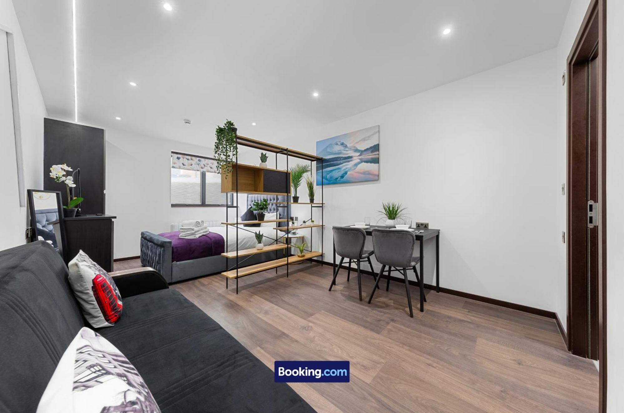Stylish Studio Apt By Stay Smart Short Lets & Serviced Accommodation Woodstock With Free Wifi London Exterior photo